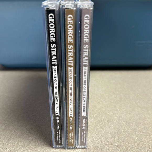 George Strait Strait out of the Box Part 1 *3 CD’s releases from 1981 to 1995 - Picture 2 of 8